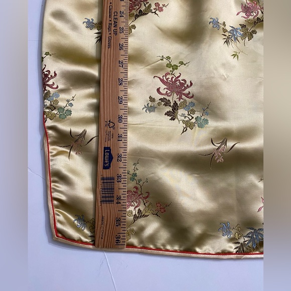 Vintage Chinese Cheongsam Gold Satin Brocade Qipao Embroidered Women’s size 38 - Picture 6 of 16